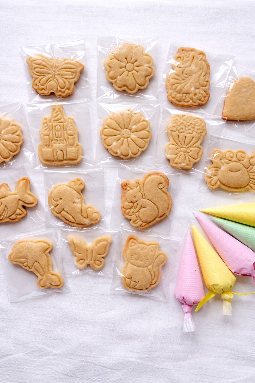 12-Cookie Mix Decorating Kit