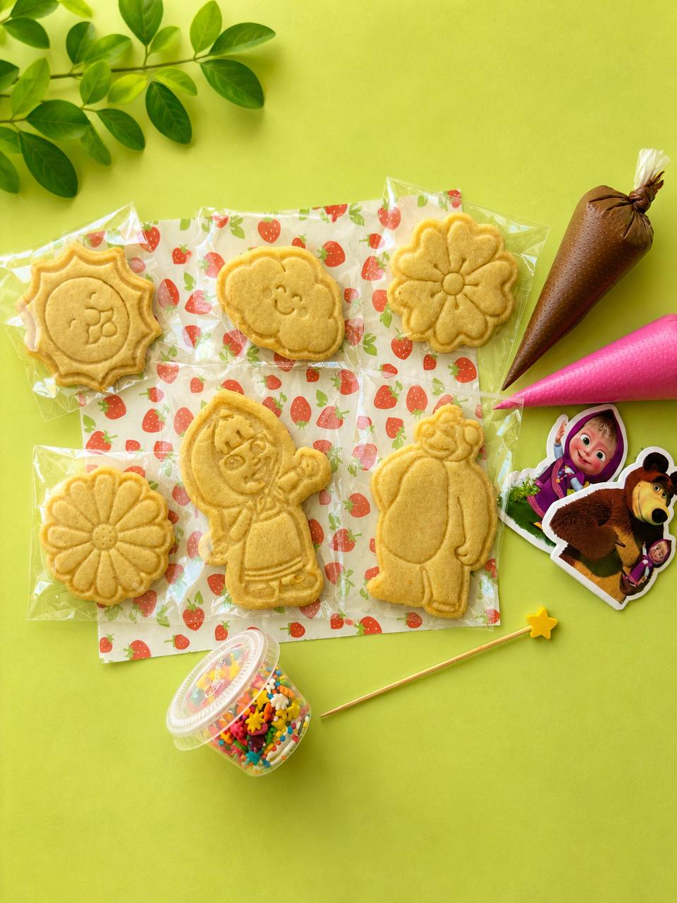 Masha and the Bear – Cookie Decorating Kit