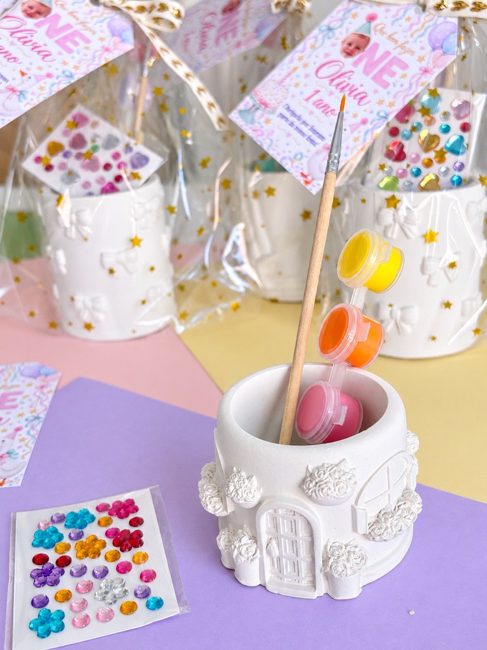 Paint Your Own Plaster Holder — Flower Cottage — photo 3